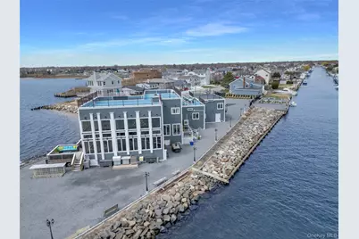 505 East Drive, Copiague, NY 11726 - Photo 40