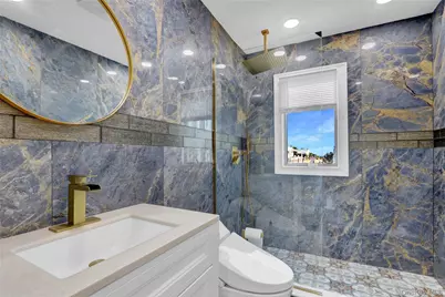 505 East Drive, Copiague, NY 11726 - Photo 18