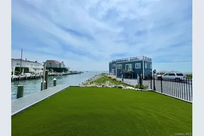 505 East Drive, Copiague, NY 11726 - Photo 28