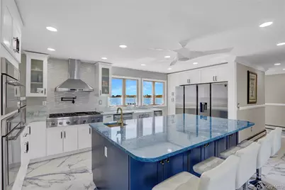 505 East Drive, Copiague, NY 11726 - Photo 10