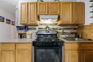 2470 Glebe Ave, Bronx, NY 10461 - Photo 10