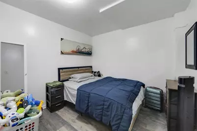 2470 Glebe Avenue, Bronx, NY 10461 - Photo 24