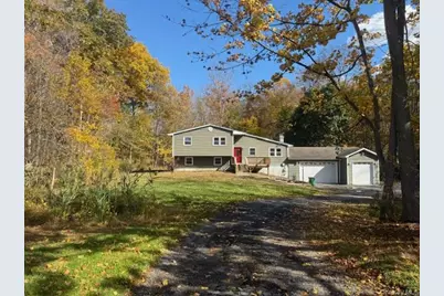 7 Broadview Road, Poughkeepsie, NY 12603 - Photo 8