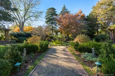 31 Fort Hill Drive, Lloyd Harbor, NY 11743 - Photo 46