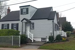 3 Hampton Rd, Lynbrook, NY 11563 - Photo 10