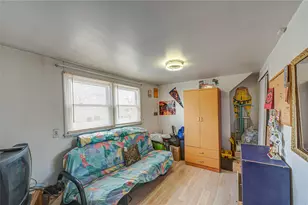 6 Frederick Ave, Freeport, NY 11520 - Photo 12