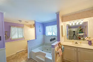 1407 Middle Rd, Calverton, NY 11933 - Photo 16