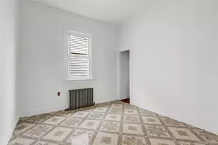 69 Hewlett St, Hempstead, NY 11550 - Photo 12