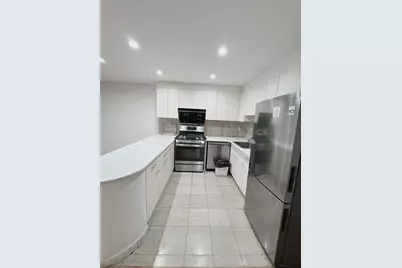 133-47 Sanford Avenue #6H, Flushing, NY 11355 - Photo 2