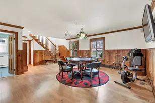 20 Oak Ln, Hampton Bays, NY 11946 - Photo 10