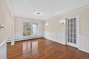 20 Oak Ln, Hampton Bays, NY 11946 - Photo 22