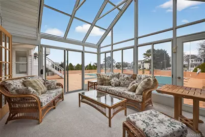 20 Oak Lane, Hampton Bays, NY 11946 - Photo 12