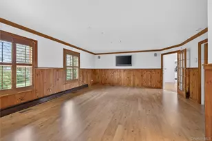 20 Oak Ln, Hampton Bays, NY 11946 - Photo 24