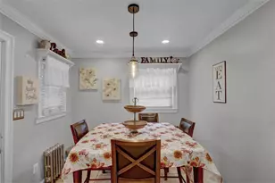 154 California Ave, Freeport, NY 11520 - Photo 12