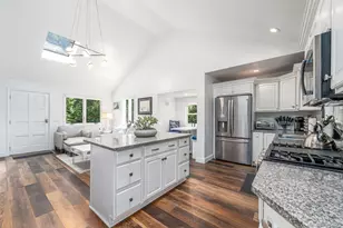 410 Cedar Dr, Mattituck, NY 11952 - Photo 6