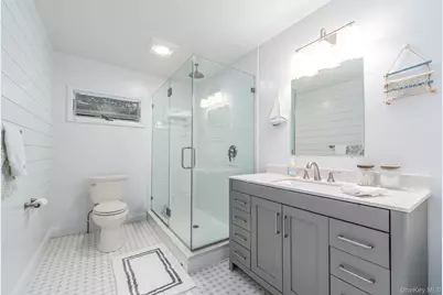 410 Cedar Drive, Mattituck, NY 11952 - Photo 8