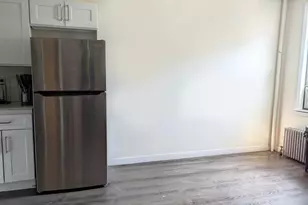 86-15 Britton Ave, Elmhurst, NY 11373 - Photo 14