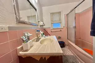 164-10 Foch Blvd, Jamaica, NY 11434 - Photo 18