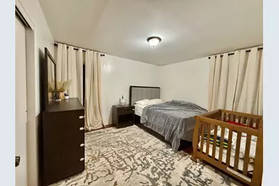 16410 Foch Boulevard, Jamaica, NY 11434 - Photo 20