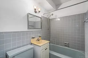 90-59 56th Ave, Elmhurst, NY 11373 - Photo 18