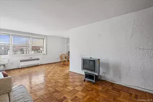 90-59 56th Ave, Elmhurst, NY 11373 - Photo 8