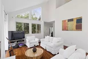 27 Ely Brook Rd, East Hampton, NY 11937 - Photo 4