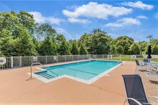 20 Canoe Place Rd, Hampton Bays, NY 11946 - Photo 18