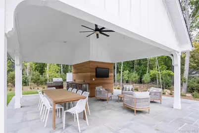 4 Dogwood Drive, East Hampton, NY 11937 - Photo 4