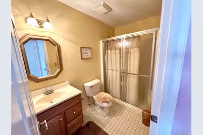 11 Theodore Drive, Coram, NY 11727 - Photo 4