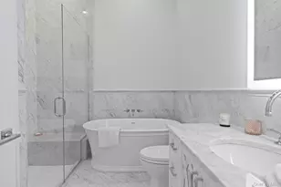 25 Brewster Ln E, East Setauket, NY 11733 - Photo 36