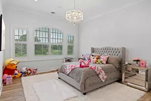 25 Brewster Ln E, East Setauket, NY 11733 - Photo 32