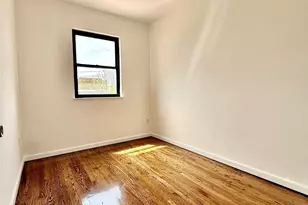 1031 E 215th St Bronx Ny, Bronx, NY 10469 - Photo 12