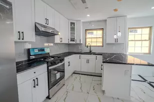 109-63 141st St, Jamaica, NY 11435 - Photo 4