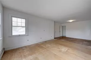 106 Sycamore St, West Hempstead, NY 11552 - Photo 12