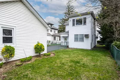 106 Sycamore Street, West Hempstead, NY 11552 - Photo 20