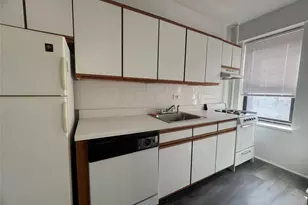 99-21 67th Rd, Forest Hills, NY 11375 - Photo 8