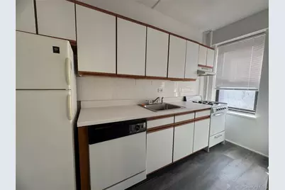 99-21 67th Rd #7K, Forest Hills, NY 11375 - Photo 8