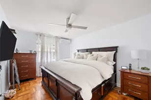 1138 E 215th St, Bronx, NY 10469 - Photo 8