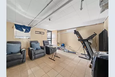 1138 E 215th Street, Bronx, NY 10469 - Photo 14