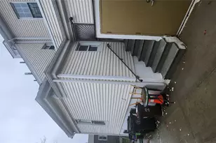 846 215th Street E, Bronx, NY 10467 - Photo 8