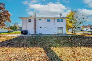 55 Glenmalure St, Amityville, NY 11701 - Photo 26