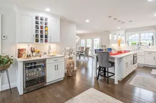 8 Hilltop Dr, Bayville, NY 11709 - Photo 16