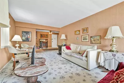 138-25 31 Drive #6D, Flushing, NY 11354 - Photo 2