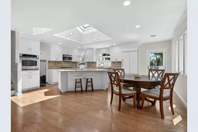6 Wilton Circle, New City, NY 10956 - Photo 8
