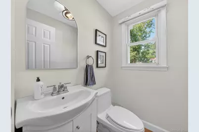 6 Wilton Circle, New City, NY 10956 - Photo 14