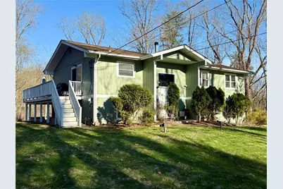 110 Mahopac Avenue, Granite Springs, NY 10527 - Photo 2