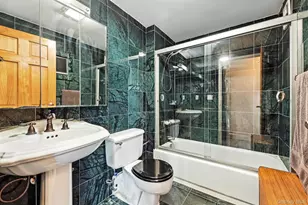 1374 Midland Ave, Bronxville, NY 10708 - Photo 14