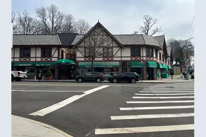 241-20 Northern Boulevard #1M, Douglaston, NY 11362 - Photo 16