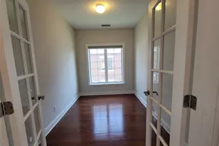 337 Park Crescent, College Point, NY 11356 - Photo 30