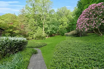 300 Sheldon Avenue, Tarrytown, NY 10591 - Photo 10